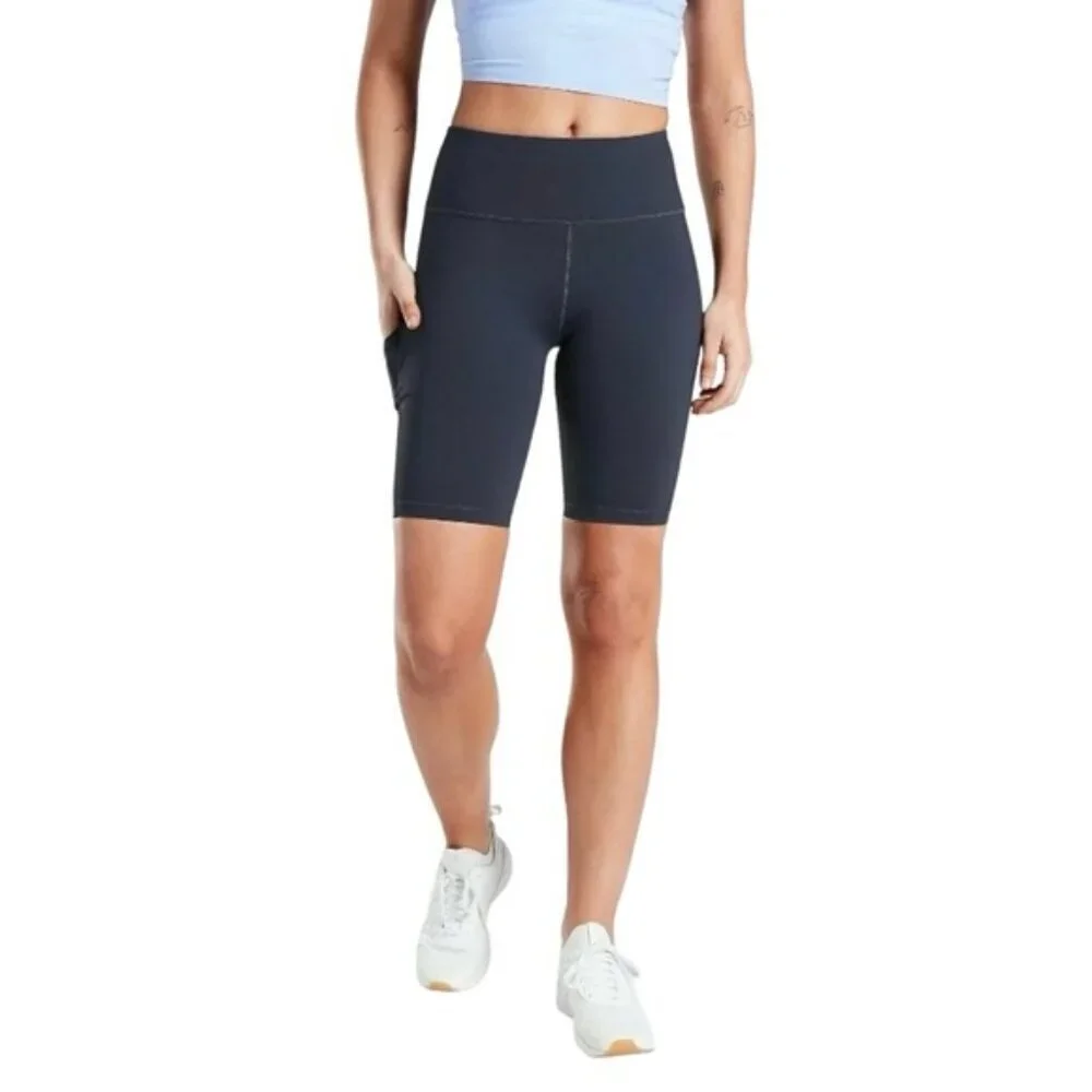 Athleta Shorts Women's Size Extra Small Navy Ultimate Stash Pocket 9
